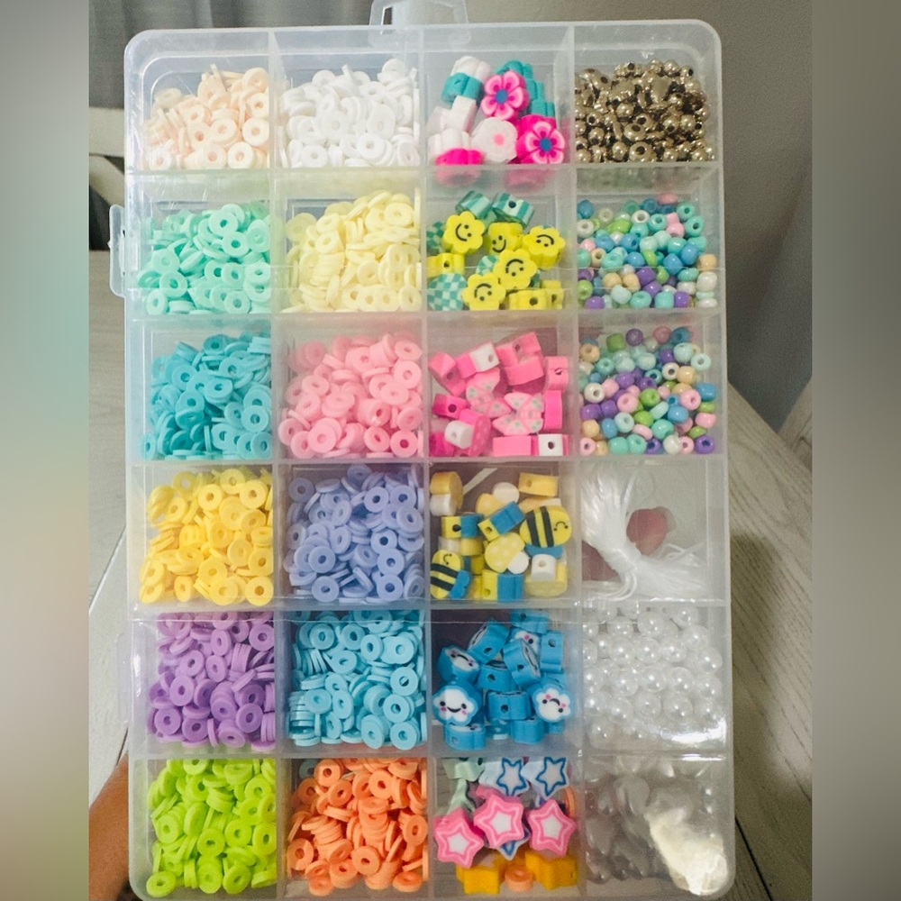 Multicolor Bead necklace maker set